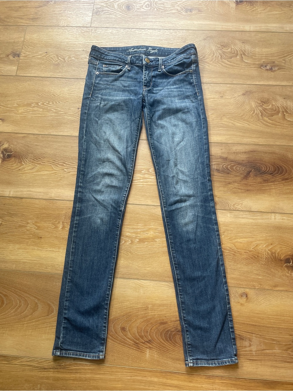 American Eagle Outfitters Skinny Jeans - Medium Blue Wash